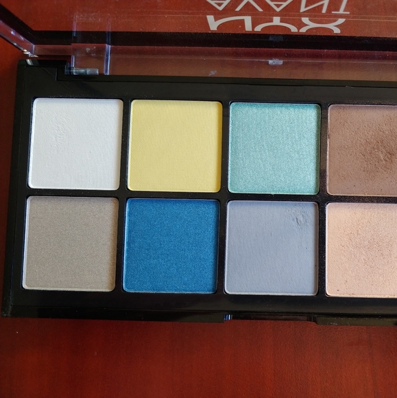 Nyx Eyeshadow Palettes - Picture 5 of 6